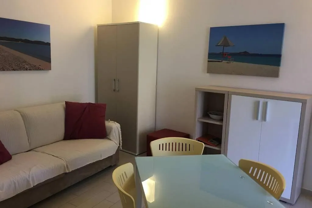 La Chiocciola: Villasimius Self-Check Apartment with Beach Shuttle Italy