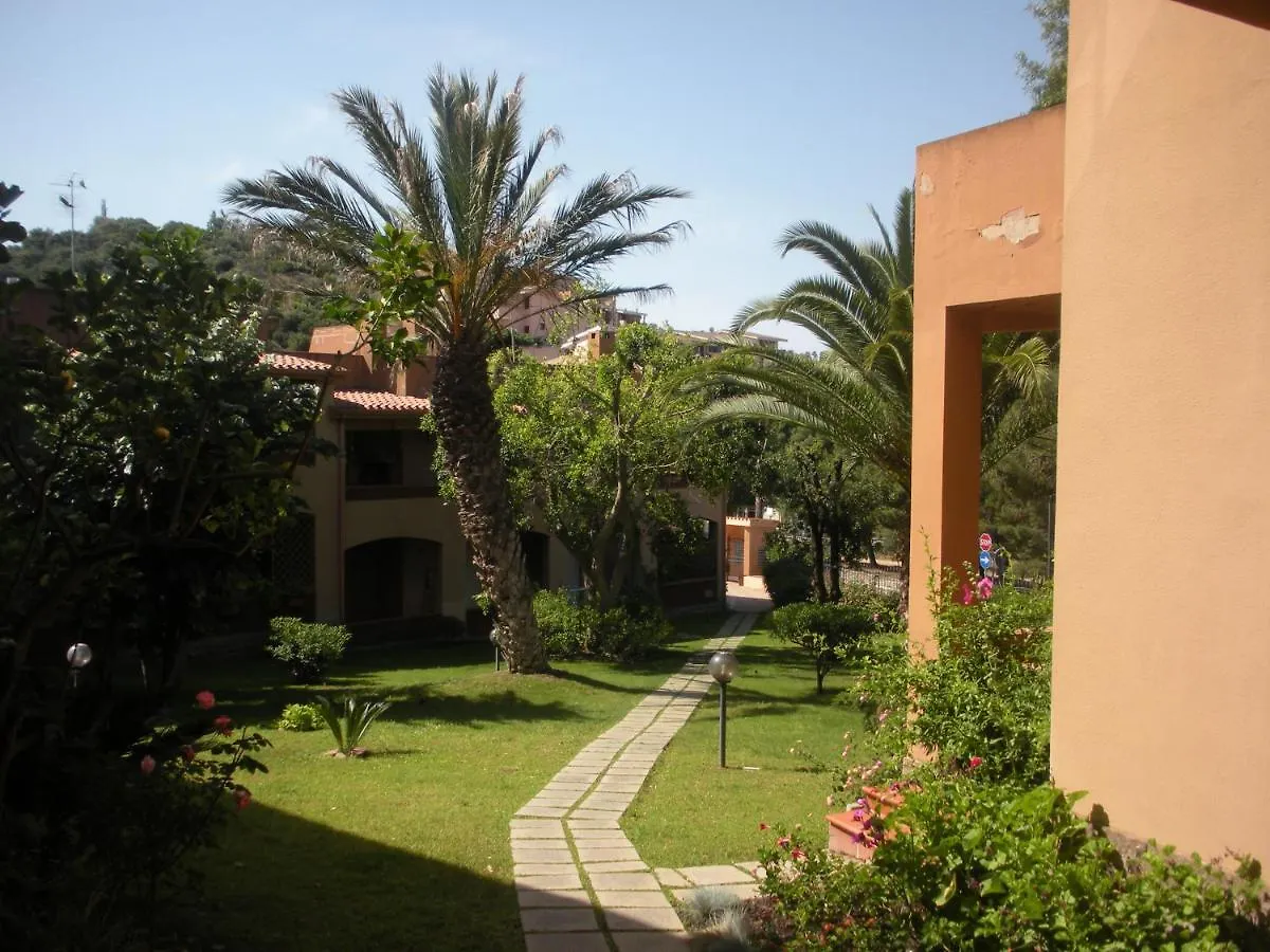 La Chiocciola: Villasimius Self-Check Apartment with Beach Shuttle