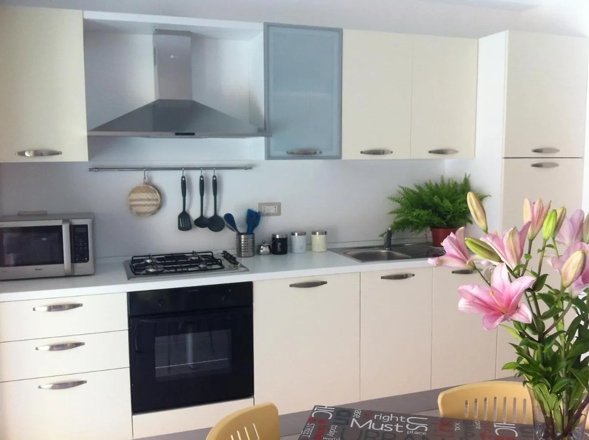 La Chiocciola: Villasimius Self-Check Apartment with Beach Shuttle 0*,  Italy
